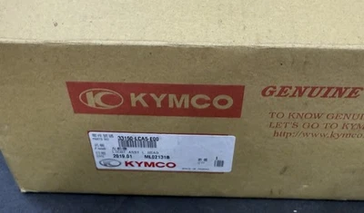 FARO DELANTERO IZQUIERDO KYMCO MXU50/150/250/300 33150-LCA5-E00 Foto 1 de 4