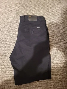 Hugo Boss Shorts 50/ 34 - Picture 1 of 4