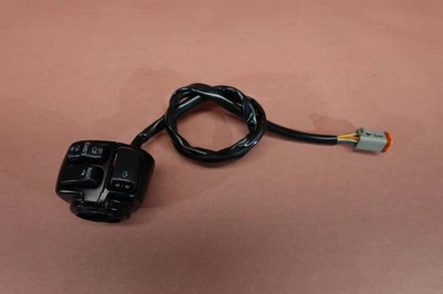 2000-2007 Harley Davidson Dyna Low Rider FXDL Left Handlebar Switch Turn Signal - Image 1 of 4