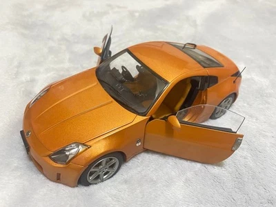 1/18 AUTOart NISSAN 350Z Fairlady Minicar - Photo 1/4