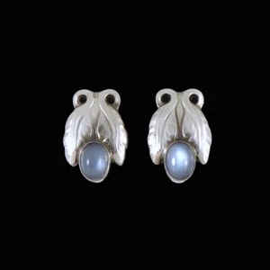 Georg Jensen. Sterling Silver Screw Back Earrings with Moonstone #108. - Bild 1 von 3
