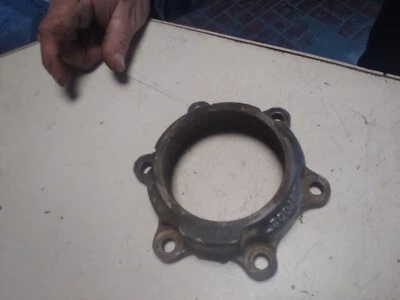 RETENEDOR DE RODAMIENTOS DODGE FULL TIME 4X4 M880 DANA 44 W200 W100 FULL 4X4 1974-79 Foto 1 de 4