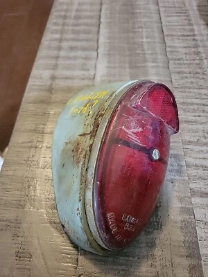 CONJUNTO DE LUZ TRASERA LUCAS 523 PARA METROPOLITAN FORD  Foto 1 de 4