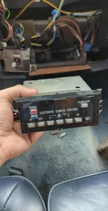 80 85 86 87 88 89 Cadillac Brougham Fleetwood climate control ac/heat switch rwd - Picture 1 of 1