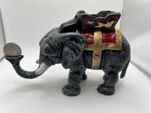 Banco mecánico banco de monedas de elefante de hierro fundido ~ baúl de cola de tracción sube - Imagen 1 de 8
