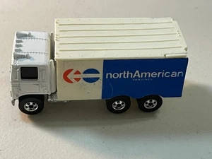 Hot Wheels North American Van Lines Hiway Hauler White Blackwalls Hong Kong - Picture 1 of 6