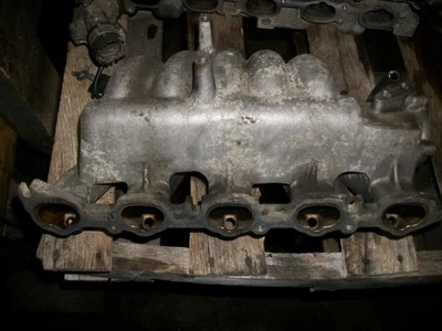 Intake Manifold With Turbo Fits 98 VOLVO 70 SERIES 332453 - Image 1 of 3