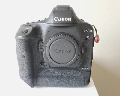 Canon EOS-1D X Mark II 20.2MP Digital SLR Camera - Image 1 of 4