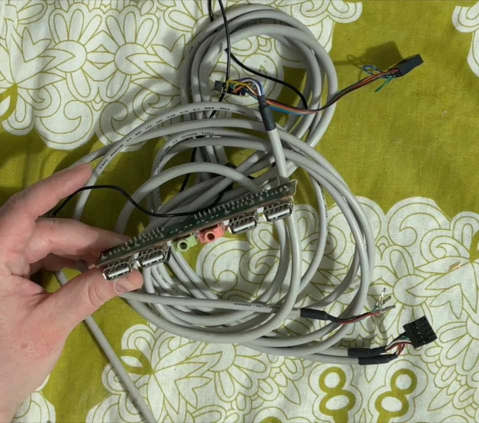 Frontpanel 4x USB 2x Audio Computer Modding Gehäuse - Bild 1 von 1