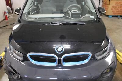 Capó usado se adapta a: BMW I3 2015 grado A Foto 1 de 4