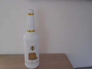 SHABBY CHIC WEISSE VASE FLASCHE DECOUPAGED MIT SAVE THE BEES - Bild 1 von 8