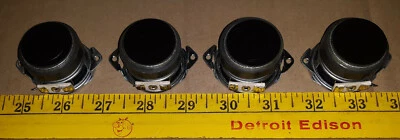 MINI ALTAVOCES AA50, DE TV MITSUBISHI, 4 PIEZAS, SOPORTES OC 2", DIÁMETRO 1-3/4" Foto 1 de 4
