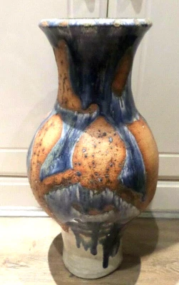 Beautiful brutalist studio pottery stoneware abstract glaze vase signed  rare - Image 1 of 4
