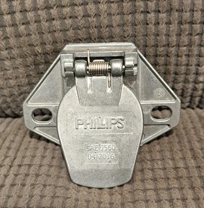 Phillips Industries 15-720 - Trailer Receptacle Socket - 7-Way 15720 - Foto 1 di 3