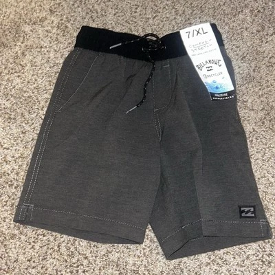 BILLABONG Crossfire 回收短裤 潜水 土地/水 尺寸 7 全新带标签 — 第 1/4 张图片