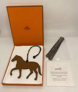 Bolso Hermès Pequeño Dije Motivo Caballo - Imagen 1 de 8