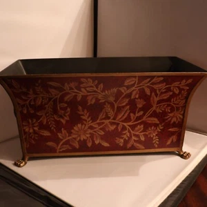 Cachepot grande con patas de borgoña y oro - ¡Decorativo! - Imagen 1 de 8