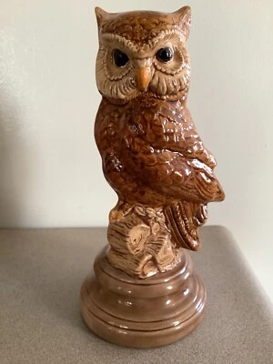 Horned Owl Figurine Statue Standing 8 1/2" Tall  VTG Ceramic Class Piece - Image 1 of 4