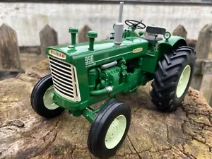 1/16 scale Speccast SCT508 High Detailed Oliver 990 tractor tracteur traktor - Picture 1 of 9