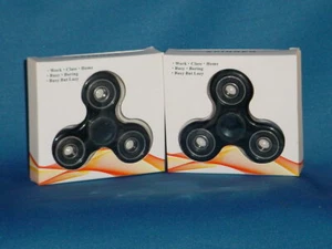 FIDGET HAND SPINNERS  Set of 2 BLACK High Quality Low Noise BRAND NEW IN BOX - Picture 1 of 2