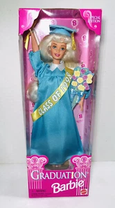 Mattel Graduation Barbie Doll Class Of 1998 Doll Cap Gown Special Edition (CR) - Picture 1 of 6