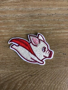 Fliegendes Schwein bestickt süßes Tier Aufnäher Bügeln oder Nähen Abzeichen Applikation Logo - Bild 1 von 2