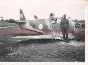 A249 Foto Frankreich französisches Bloch MB 152 Jagdflugzeug Kennung 10 airplane - Bild 1 von 2