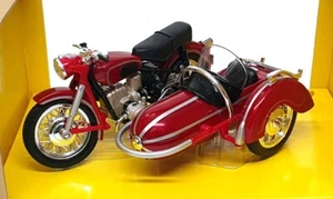 Kandytoys Escala 1/18 M556 - Moto Con Sidecar - Met. Rojo - Imagen 1 de 5