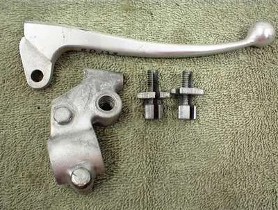 1974 1975 YAMAHA RD125 ALAVANCA DE FREIO EMBREAGEM POLEIRO AJUSTADORES DE CABO RD 125 TWIN - Imagem 1 de 4