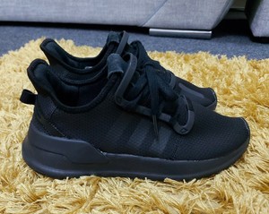 black adidas trainers female