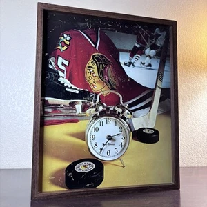 Vintage 1990 Seth Thomas Chicago Blackhawks Hockey Wall Clock 16”x13” - Picture 1 of 9
