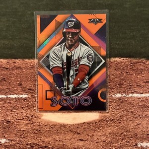 2020 Topps Fire Orange /299 Juan Soto #47
