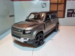 Land Rover Defender 110 2022 Grey NEW Eiger 1:24 Scale Burago Diecast Model Car - Picture 1 of 11