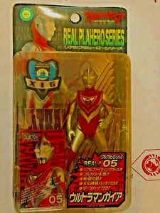 vintage 1999 Yutaka Real Plahero Series 05  Figure Ultra Hero Ultraman Gaia - Picture 1 of 2