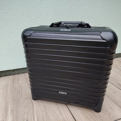 RIMOWA SALSA BUSINESS TROLLEY, Schwarz, Neuwertig, Unbenutzt mit Kofferanhänger  - Bild 1 von 4