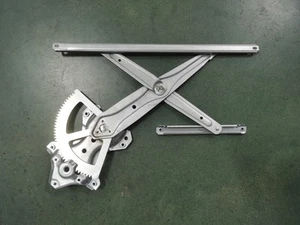 Front Left Electric Window Regulator Without Motor for Toyota Kluger GSU50 13-19 - Picture 1 of 2