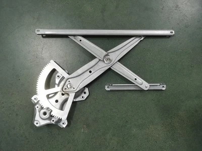 Front Left Electric Window Regulator Without Motor for Toyota Kluger GSU50 13-19 - Image 1 of 2