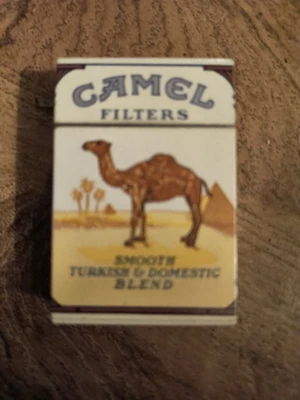 Encendedor vintage de mezcla turca y doméstica suave con filtros de camello Foto 1 de 3