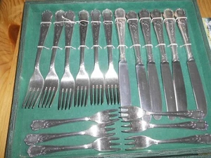 Tafelbesteck 36-teilig, 100er Silber in einer Schatulle - 6 Teile sind separat - Bild 1 von 6
