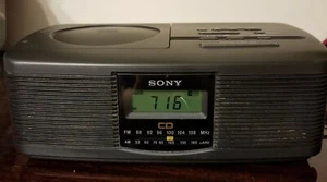 Sony ICF-CD810 Reproductor de CD Estéreo Digital Doble Alarma Radio AM FM PROBADO - ¡FUNCIONA! - Imagen 1 de 6