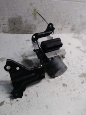 Conjunto de actuador y bomba de pieza de freno antibloqueo para 19-21 RAV4 518936 Foto 1 de 3