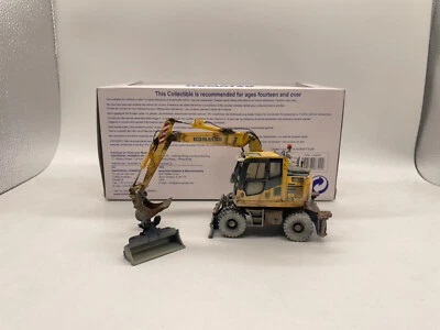 Komatsu PW148-10 Wheeled Excavator Muddy Version 1:50 Scale DieCast Model UH8083 - Image 1 of 4