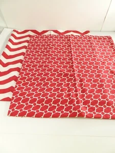 Twinkle by Wenlan Red White Chevron Print Pillowcases Set of 2 NEW - Picture 1 of 9