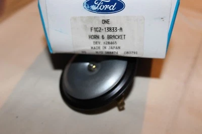 Ford Escort Mercury Tracer 1991 bocina nuevo de lote  Foto 1 de 3