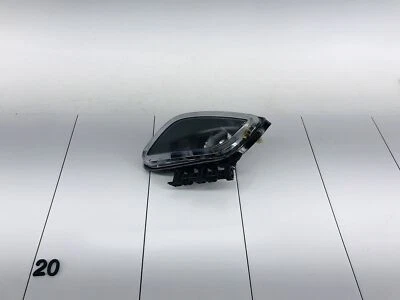 09-11 HYUNDAI GENESIS ПЕРЕДНИЙ ЛЕВЫЙ БАМПЕР СО СТОРОНЫ ВОДИТЕЛЯ ПРОТИВОТУМАННАЯ ЛАМПА OEM - Изображение 1 из 4