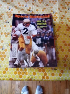 Tom Clements & Notre Dame - Sports Illustrated - 30/09/1974 Fútbol - Imagen 1 de 2