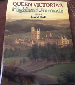 Paperback Queen Victoria's Highland Journal 0906671744 - Imagen 1 de 3