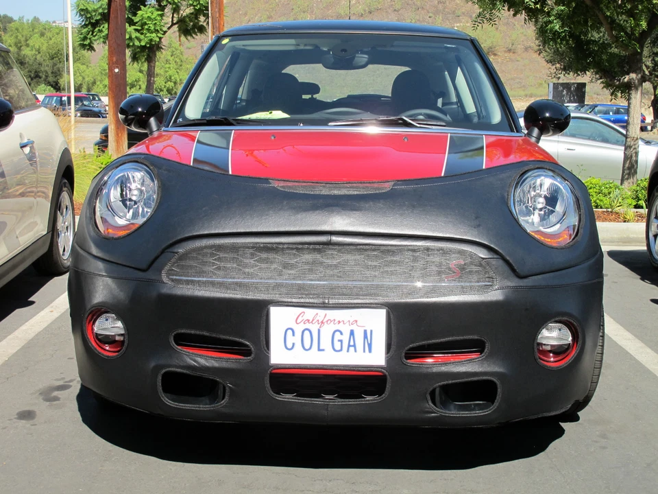 Colgan Front End Mask Bra 2pc. Fits Mini Cooper S 2014 2015 W/O Lic. Plate 2Door - Изображение 1 из 1