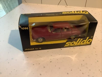 SOLIDO 1096 'JAGUAR XJ12 - DUNKELROT' VINTAGE / ORIGINAL. 1:43. MIB/BOXED - Bild 1 von 3