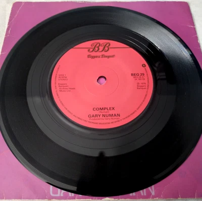 GARY NUMAN 7" SINGLE - COMPLEX / BOMBERS LIVE 1979 SYNTH / POP / NEW WAVE VG+/G+ Foto 1 de 4